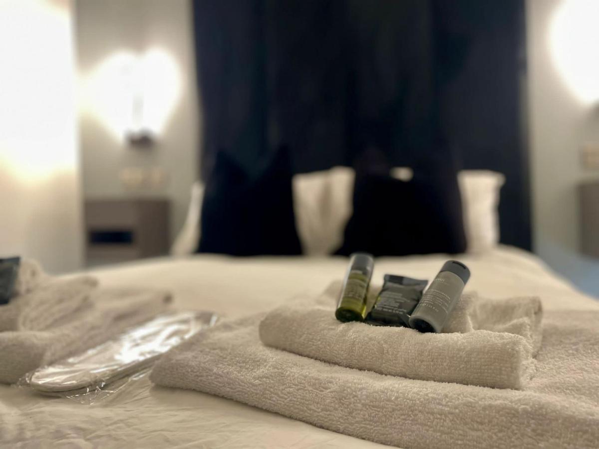 Royal Mile Apartment 2Bedroom Edinburgh Dış mekan fotoğraf