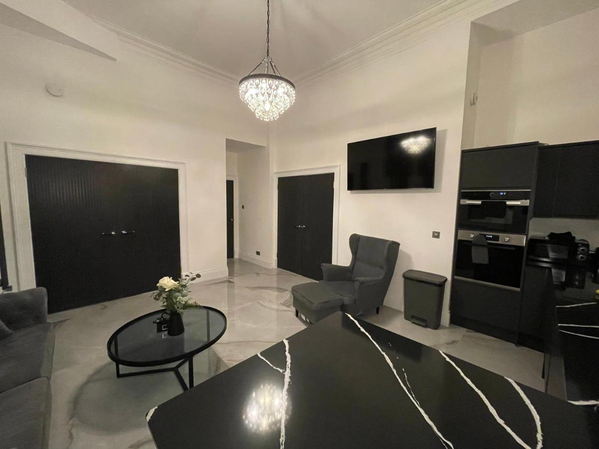 Royal Mile Apartment 2Bedroom Edinburgh Dış mekan fotoğraf